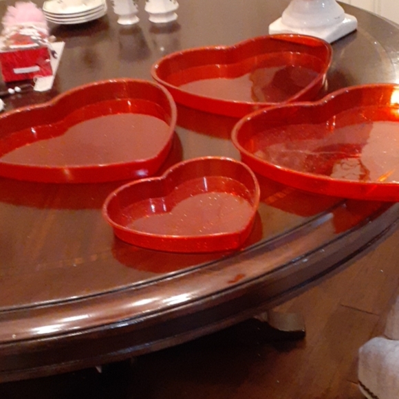 Party City Other - LAST CHANCE Four heavy duty plastic serving pieces